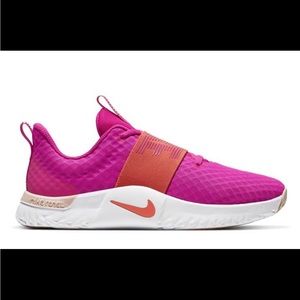 NIKE WOMENS RENEW IN SEASON TR 9